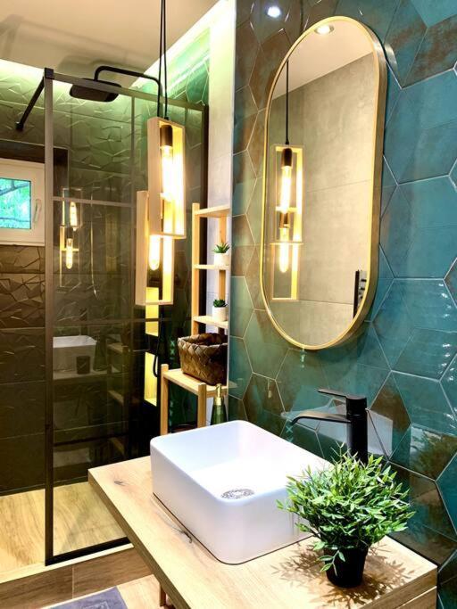 Heart Of The City - Modern Studio With Balcony Apartment Bucureşti Exterior foto
